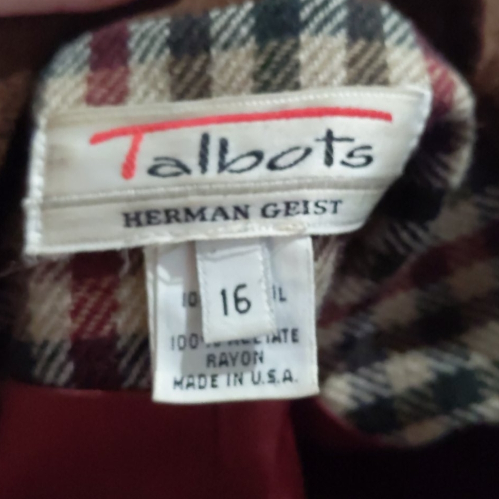 Coat - Picture 2 of 2